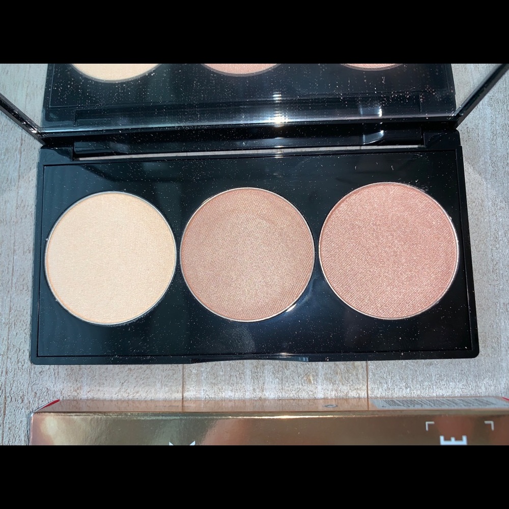 LE Smashbox x Casey Holmes Spotlight Palette